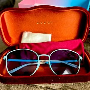 Gucci sunglasses